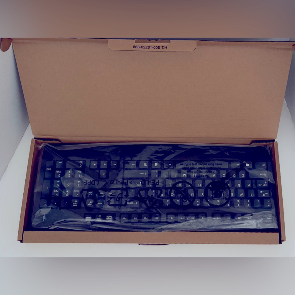 Lenovo Traditional Wired USB Black Keyboard New
